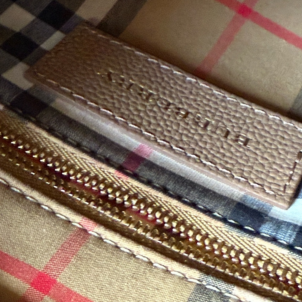 Beautiful Beige Burberry Banner Tote Bag. - Picture 8 of 17